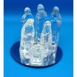 Vintage 7 Piece Clear Glass Nativity Set Mary Joseph Wisemen Jesus + Mirror base